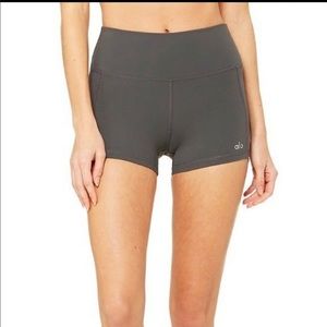 Alo elevate spandex shorts small